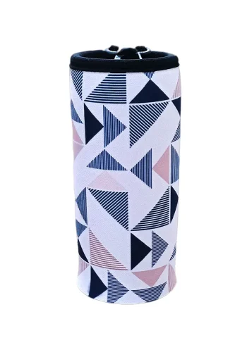 Neoprenový termoobal na plechovku objem 0,33l Geometric vysoký